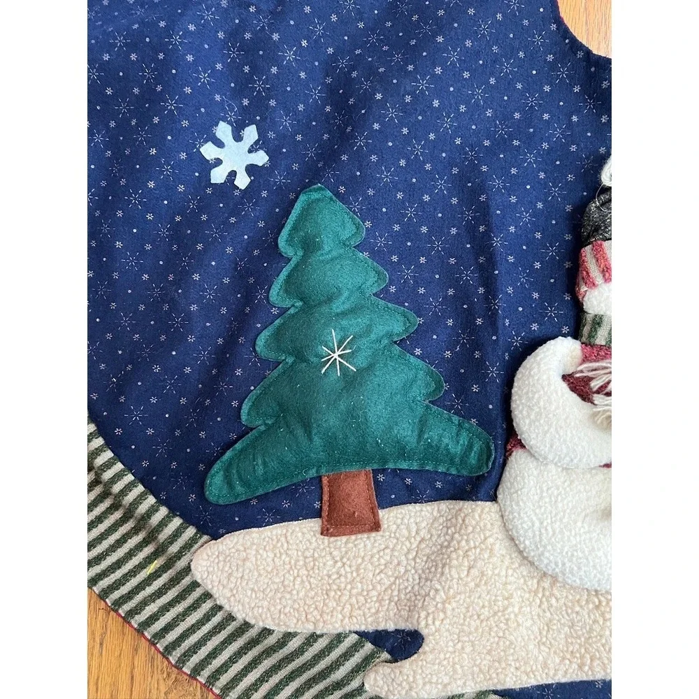 Rustic Snowman Navy Blue Snowflakes Green Stripes Christmas Holiday Tree‎ Skirt